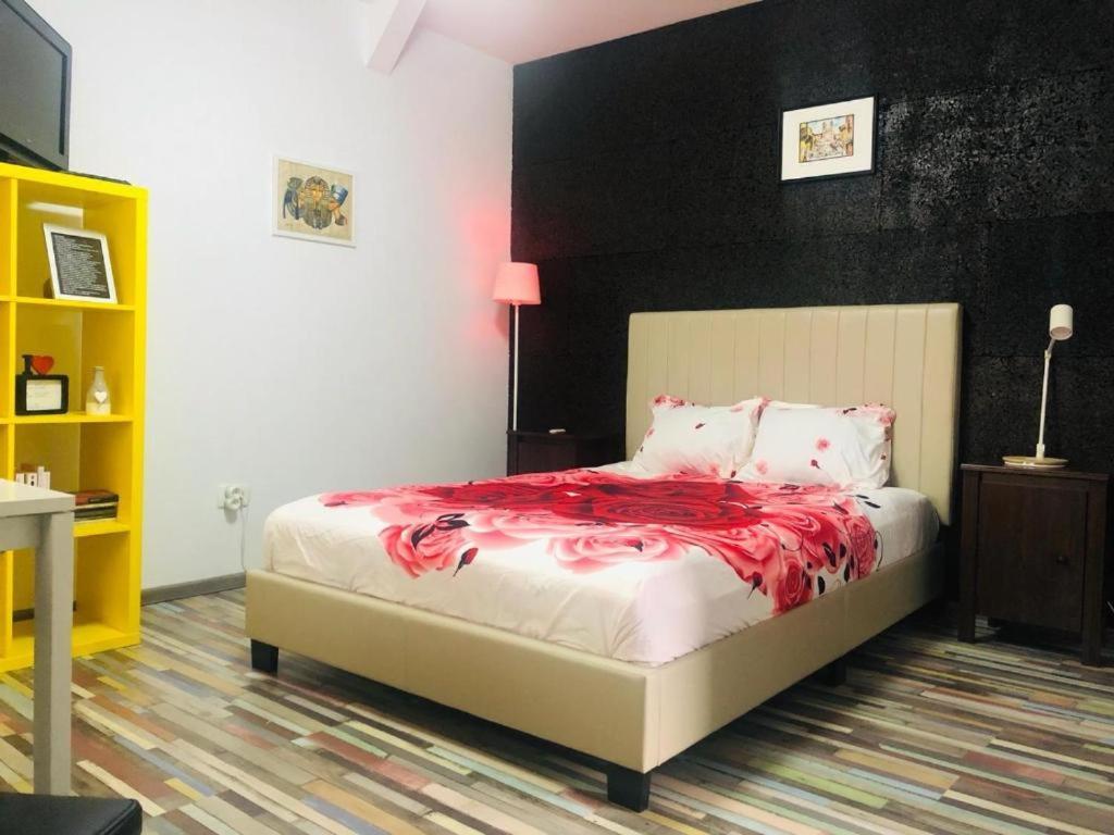 Urbana Apartament